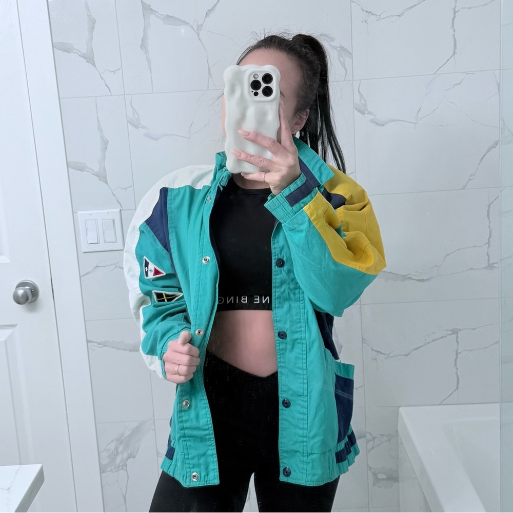 ๐ 80s Retro Color Block Patch Jacket - Picture 9 of 10